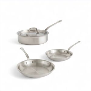 NWOT! Quince- 5ply Stainless Steel Non-Toxic 3qt Saute Pan & 2 Fry Pans! (SZ)